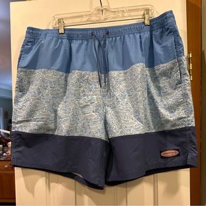 Vineyard Vines men’s Swim Trunks- XXL-NWOT
